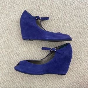 Tesori blue purple suede peep toe wedges